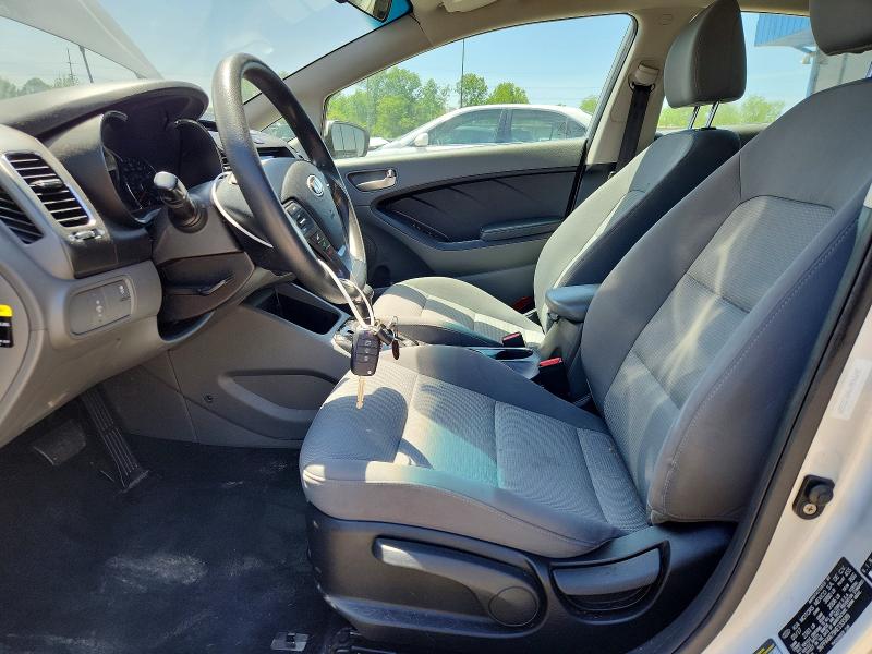 Photo 7 from auction – 2017 KIA FORTE with VIN 3KPFK4A79HE133589