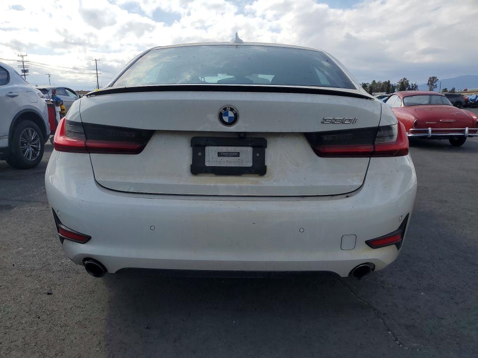 Photo 6 from auction – 2020 BMW 330I with VIN 3MW5R1J00L8B20341
