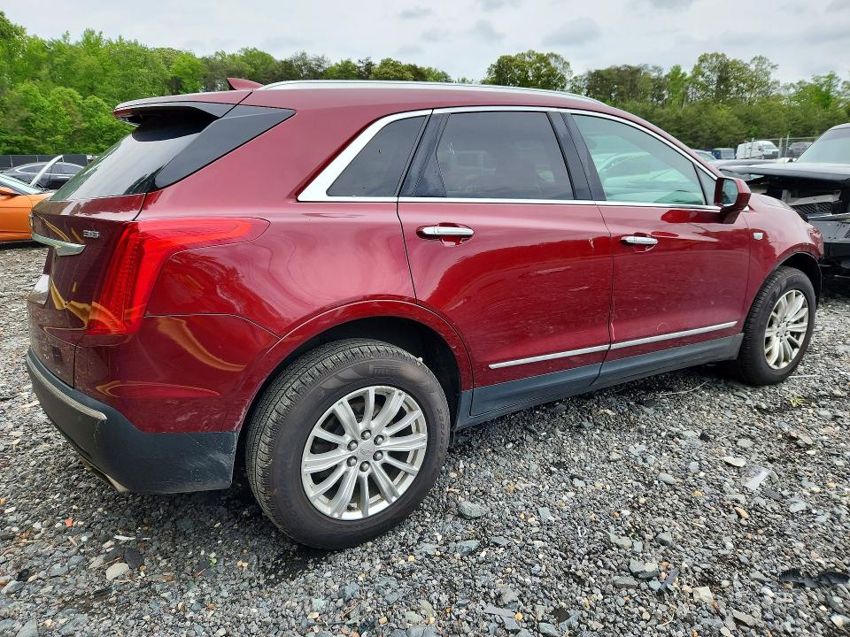 Photo 3 from auction – 2017 CADILLAC XT5 with VIN 1GYKNARS7HZ323905