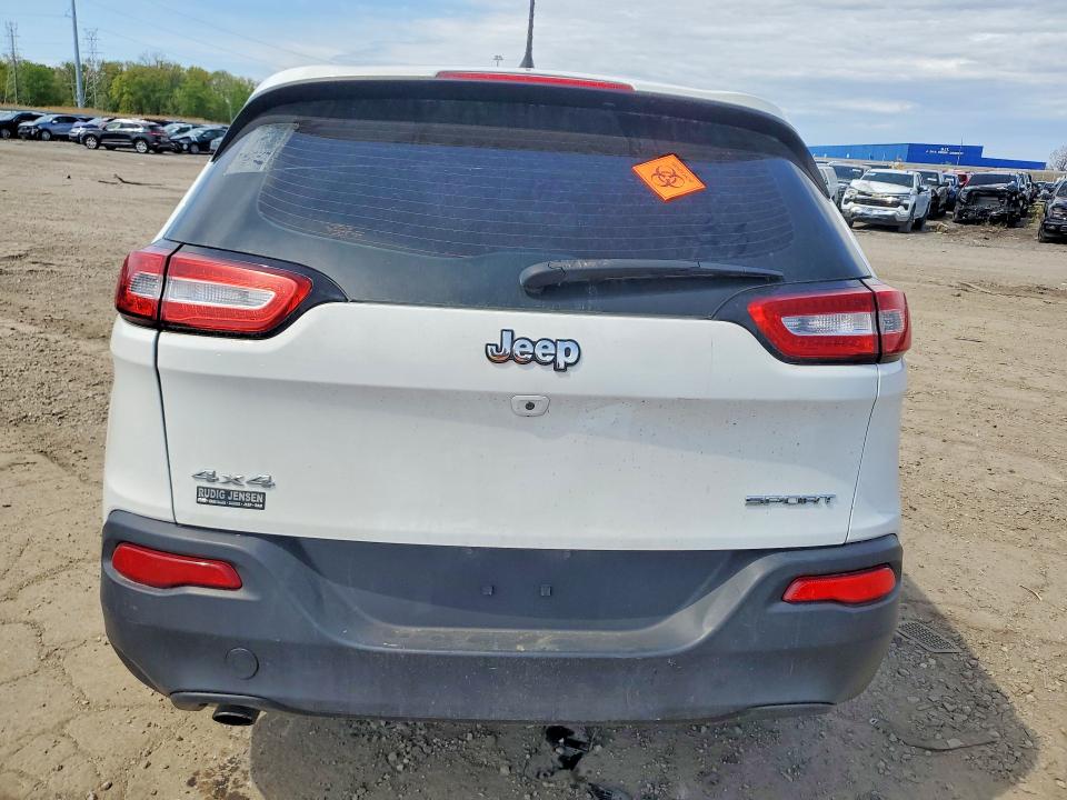 Photo 6 from auction – 2015 JEEP CHEROKEE with VIN 1C4PJMABXFW558527