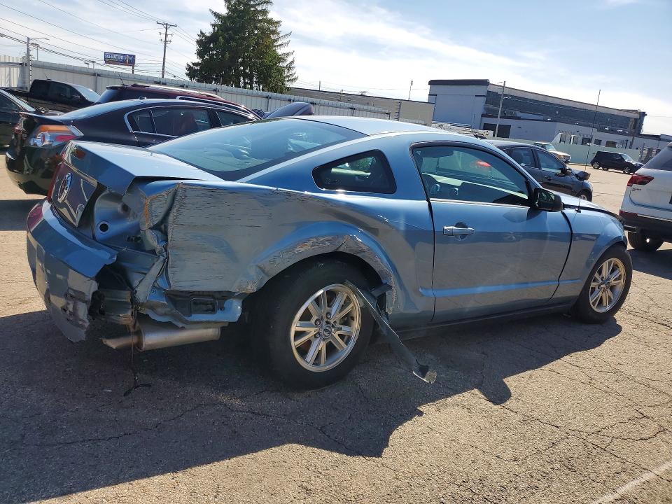 Photo 3 from auction – 2007 FORD MUSTANG with VIN 1ZVHT80N275368422