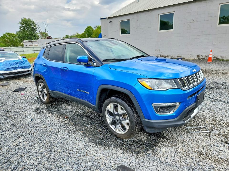 Photo 4 from auction – 2018 JEEP COMPASS with VIN 3C4NJDCB0JT328983