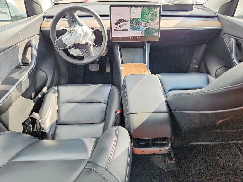 Photo 8 from auction – 2020 TESLA MODEL Y with VIN 5YJYGDEE4LF048049