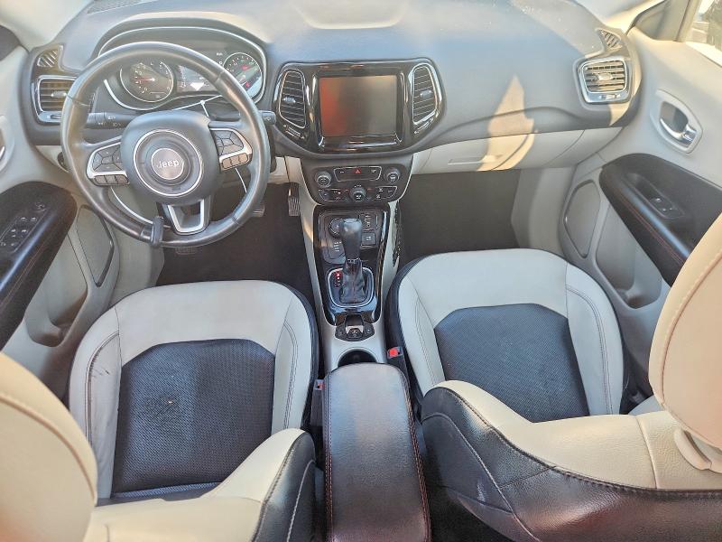 Photo 8 from auction – 2019 JEEP COMPASS with VIN 3C4NJDCB9KT740403