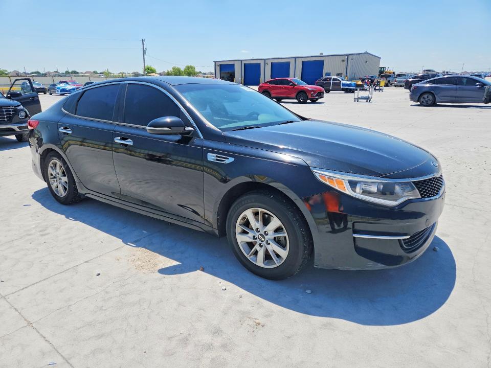 Photo 4 from auction – 2017 KIA OPTIMA with VIN KNAGT4L37H5150251