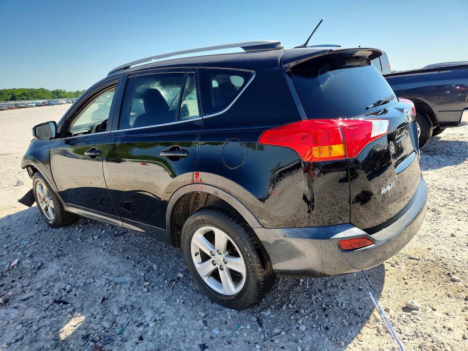 Photo 2 from auction – 2014 TOYOTA RAV4 with VIN 2T3RFREV2EW183337