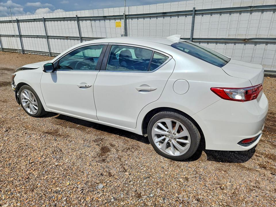 Photo 2 from auction – 2018 ACURA ILX with VIN 19UDE2F33JA007859
