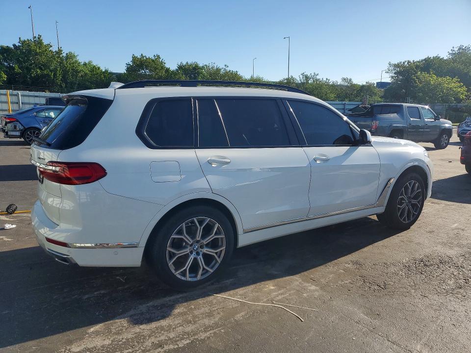 Photo 3 from auction – 2021 BMW X7 with VIN 5UXCW2C03M9H32161