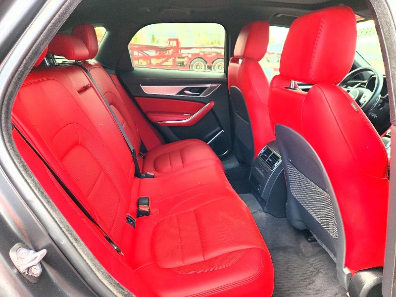 Photo 11 from auction – 2023 JAGUAR F-PACE with VIN SADCT2FU7PA714792