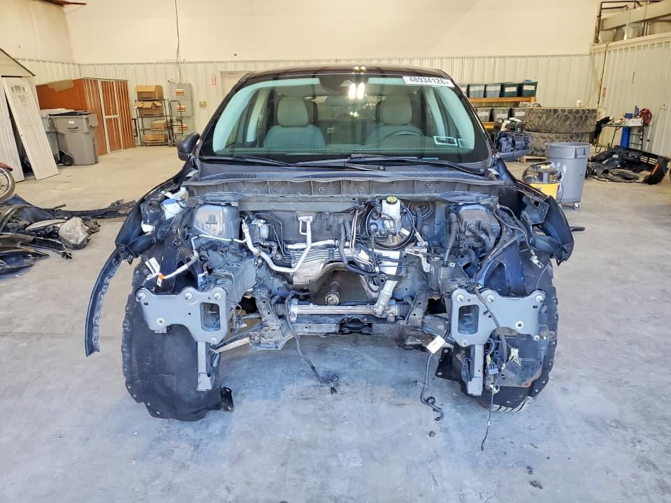 Photo 5 from auction – 2022 FORD ESCAPE with VIN 1FMCU9F60NUA21556