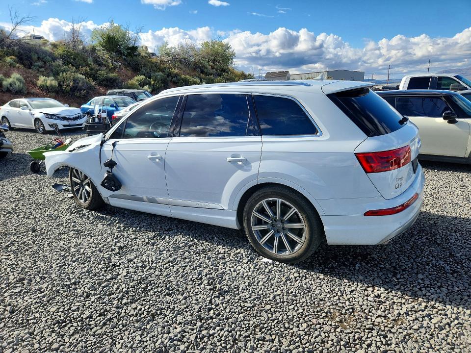 Photo 2 from auction – 2019 AUDI Q7 with VIN WA1LHAF70KD026460