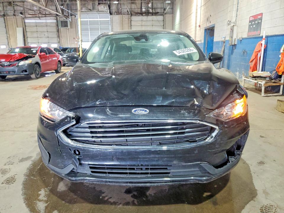 Photo 5 from auction – 2020 FORD FUSION with VIN 3FA6P0HD9LR166105