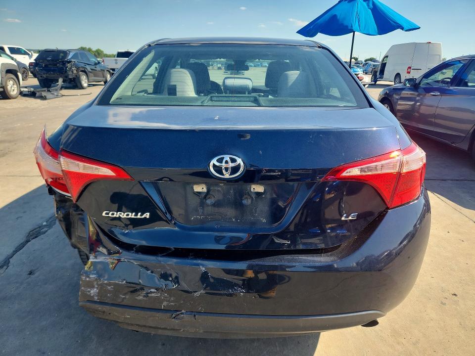 Photo 6 from auction – 2018 TOYOTA COROLLA with VIN 5YFBURHEXJP839999