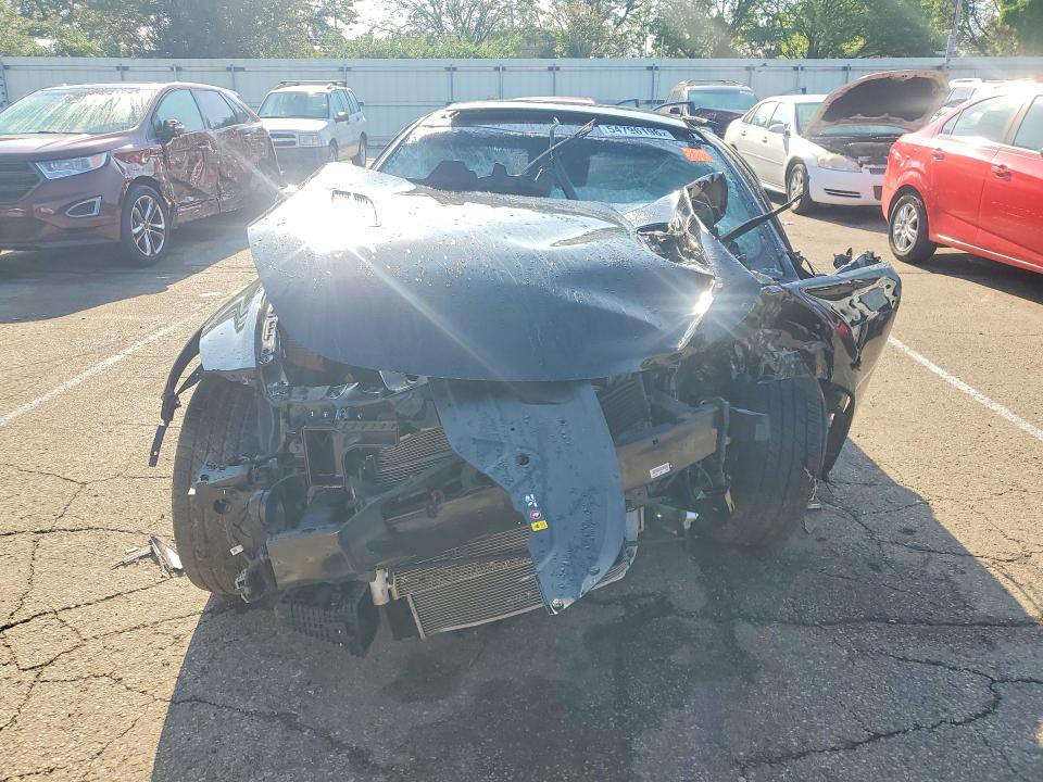 Photo 5 from auction – 2019 KIA STINGER with VIN KNAE55LCXK6043140