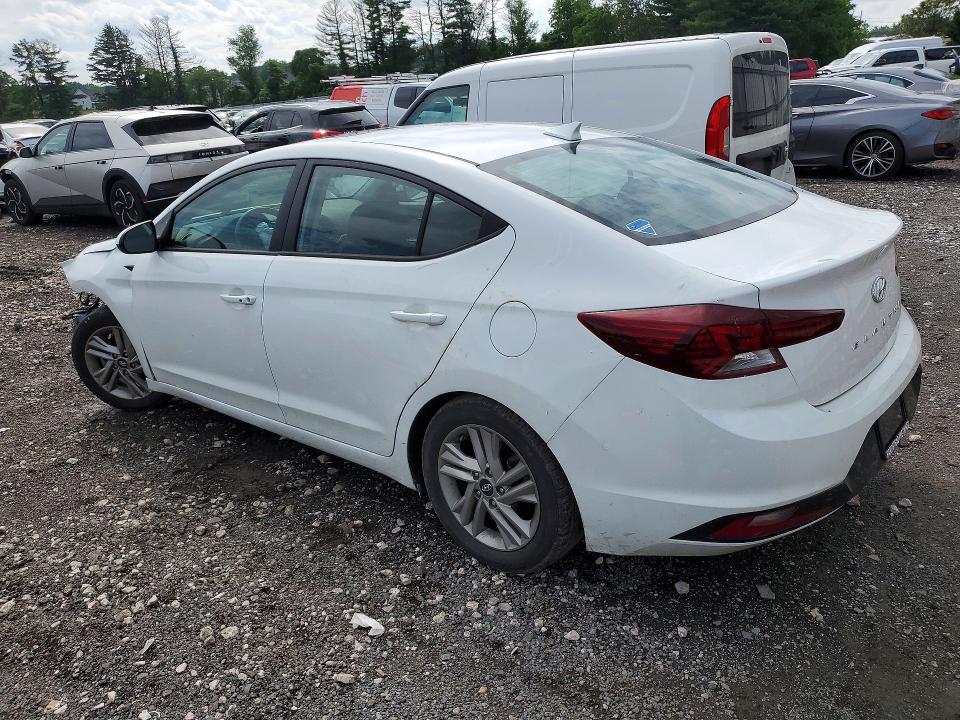 Снимка 2 от търг – 2020 HYUNDAI ELANTRA с VIN 5NPD84LF9LH529018