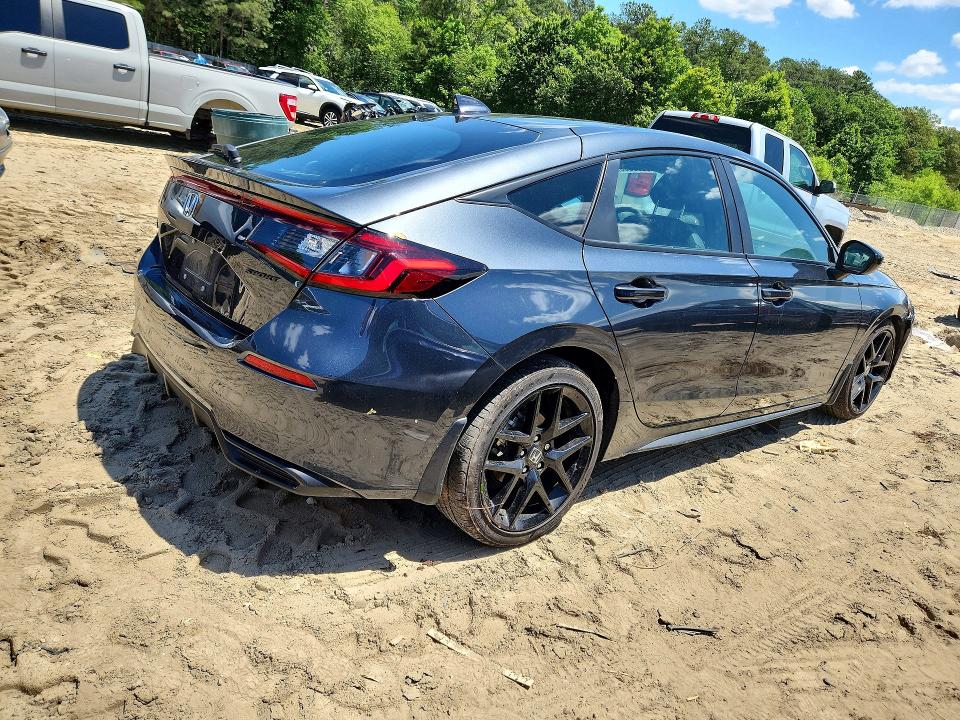 Photo 3 from auction – 2026 HONDA CIVIC with VIN 19XFL2H81TE005954