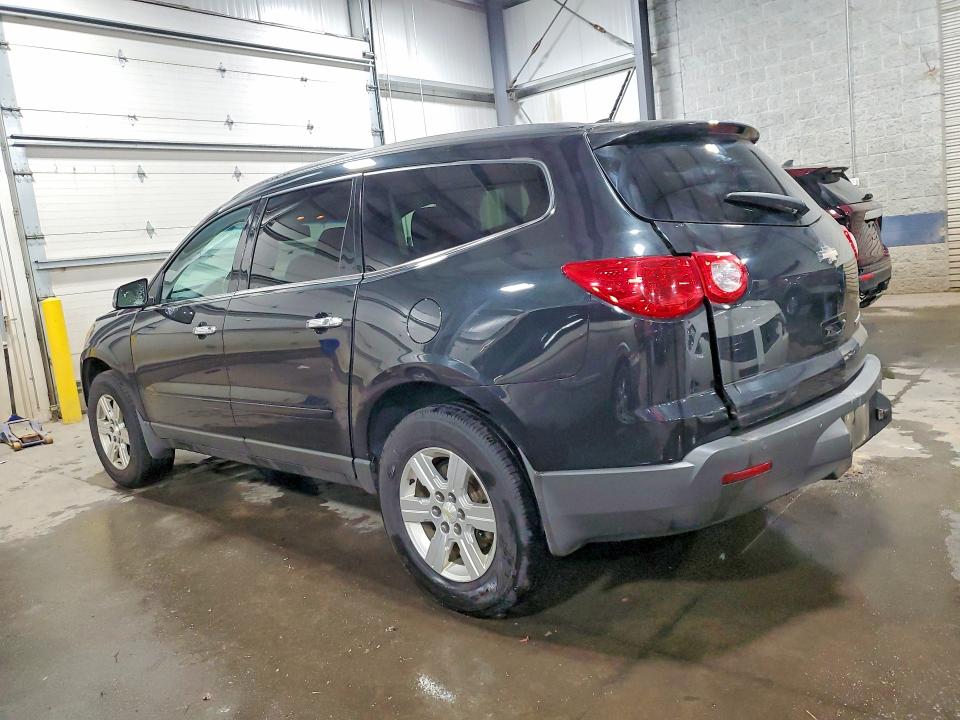 Photo 2 from auction – 2012 CHEVROLET TRAVERSE with VIN 1GNKRGED8CJ178795