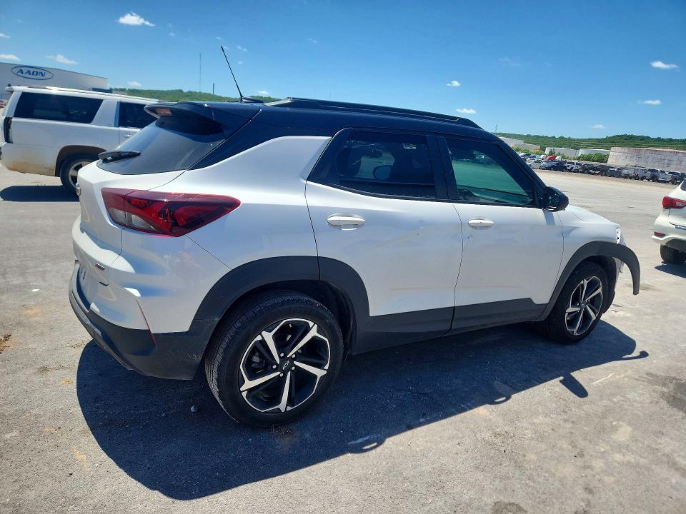 Photo 3 from auction – 2022 CHEVROLET TRAILBLAZER with VIN KL79MTSL4NB038196