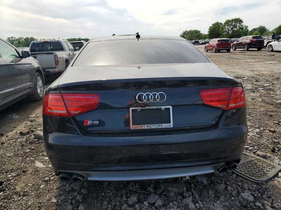 Photo 6 from auction – 2014 AUDI S8 with VIN WAUD2AFD4EN002417