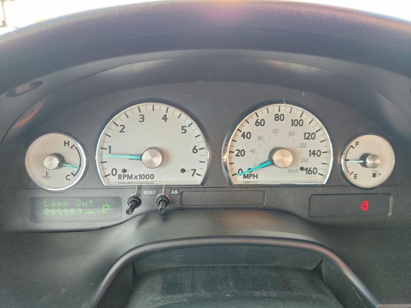 Photo 9 from auction – 2003 FORD THUNDERBIRD with VIN 1FAHP60A63Y101503