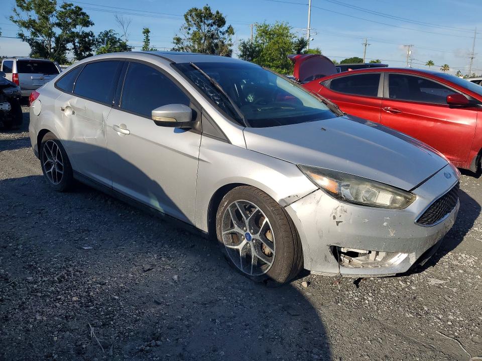 Photo 4 from auction – 2017 FORD FOCUS with VIN 1FADP3H21HL248505