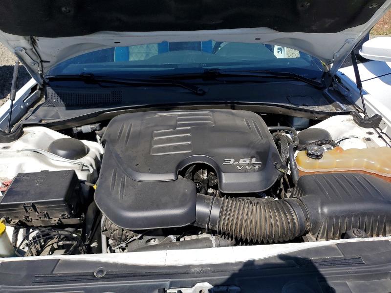 Photo 11 from auction – 2019 CHRYSLER 300 with VIN 2C3CCAGG3KH610605