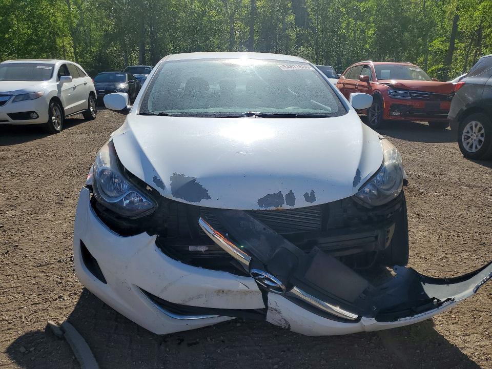Photo 5 from auction – 2013 HYUNDAI ELANTRA with VIN 5NPDH4AE5DH334528