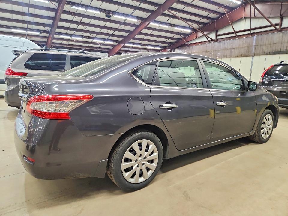 Photo 3 from auction – 2015 NISSAN SENTRA with VIN 3N1AB7AP2FL695440