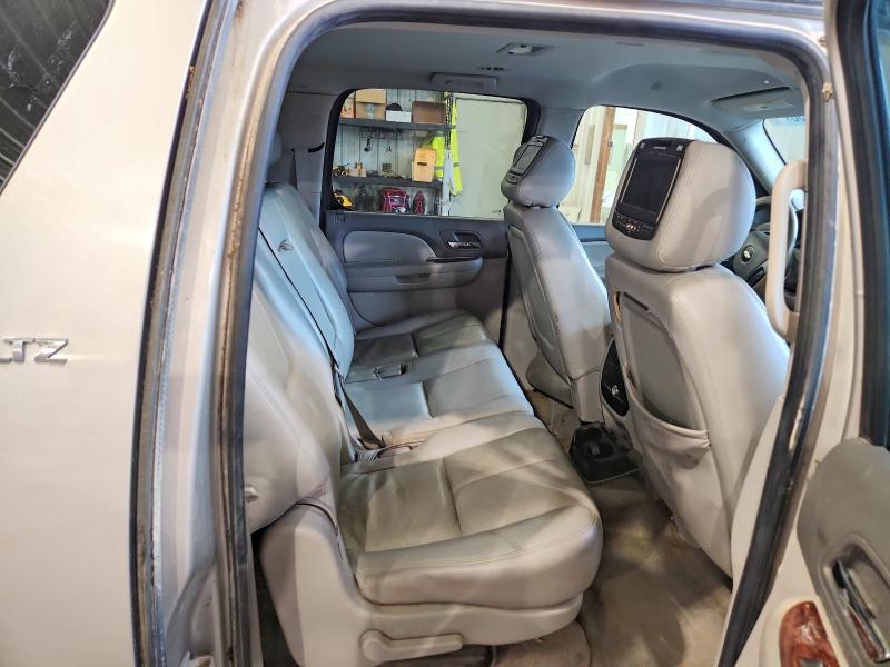 Photo 11 from auction – 2007 CHEVROLET SUBURBAN with VIN 3GNFC16J87G209796