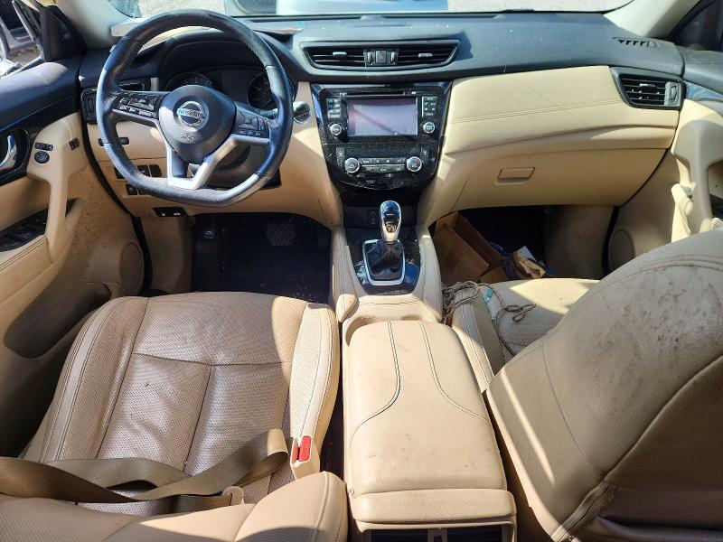 Photo 8 from auction – 2017 NISSAN ROGUE with VIN 5N1AT2MV5HC868109
