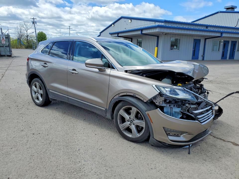 Photo 4 from auction – 2018 LINCOLN MKC with VIN 5LMCJ1C98JUL08093