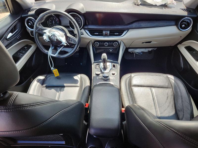 Photo 8 from auction – 2020 ALFA ROMEO STELVIO with VIN ZASPAJAN6L7C89884