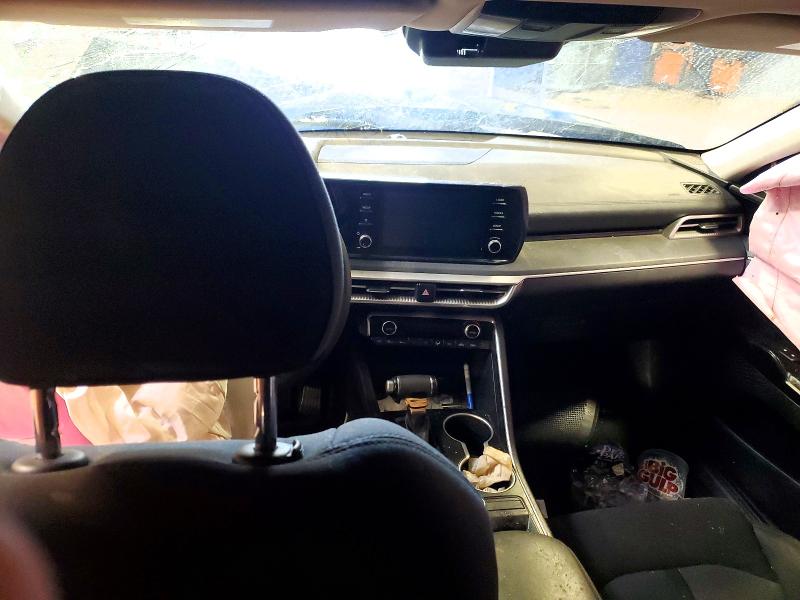 Photo 8 from auction – 2021 KIA K5 with VIN 5XXG14J28MG064004