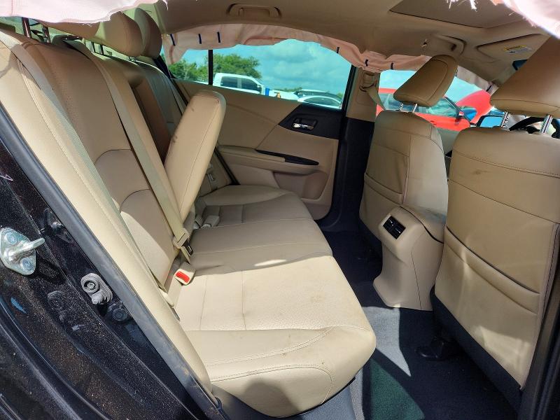 Photo 10 from auction – 2015 HONDA ACCORD with VIN 1HGCR2F82FA248069