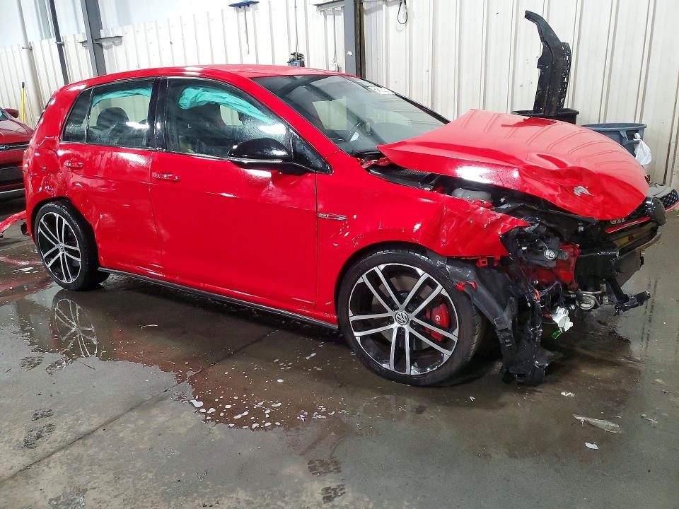 Photo 4 from auction – 2017 VOLKSWAGEN GTI with VIN 3VW447AU8HM005369