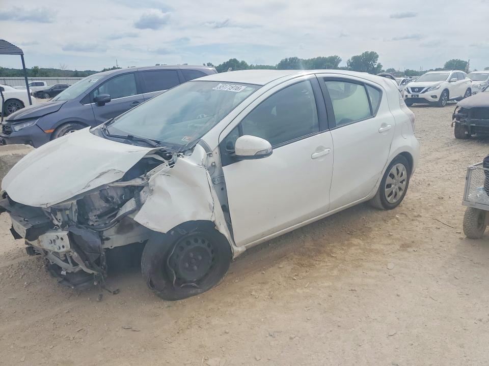 Photo 1 from auction – 2014 TOYOTA PRIUS C with VIN JTDKDTB39E1565743
