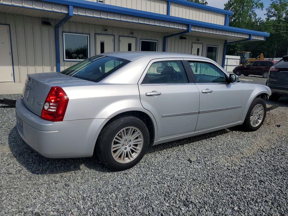 Photo 3 from auction – 2009 CHRYSLER 300 with VIN 2C3KA43D59H575400