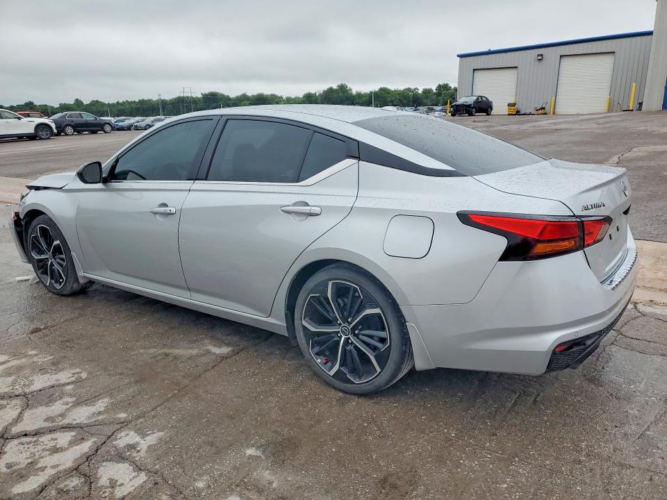 Photo 2 from auction – 2023 NISSAN ALTIMA with VIN 1N4BL4CV5PN410651