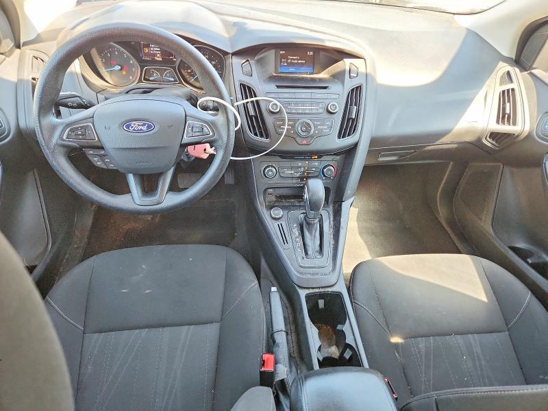 Photo 8 from auction – 2017 FORD FOCUS with VIN 1FADP3F22HL215791