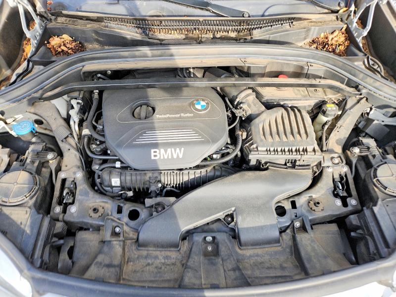 Photo 12 from auction – 2018 BMW X1 with VIN WBXHT3C35J5F92300