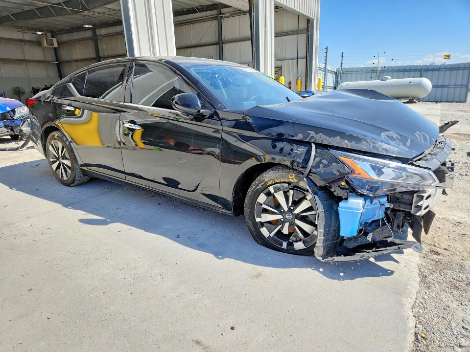 Photo 4 from auction – 2020 NISSAN ALTIMA with VIN 1N4BL4EV2LC163141