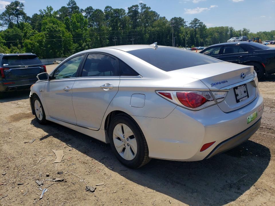 Photo 2 from auction – 2013 HYUNDAI SONATA with VIN KMHEC4A4XDA050521