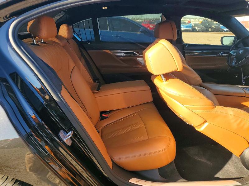 Photo 10 from auction – 2016 BMW 750 with VIN WBA7F2C57GG417212