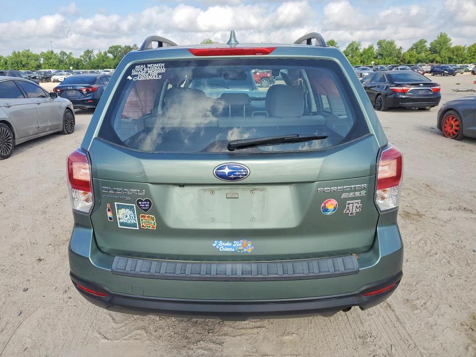 Снимка 6 от търг – 2017 SUBARU FORESTER с VIN JF2SJABC3HH442966