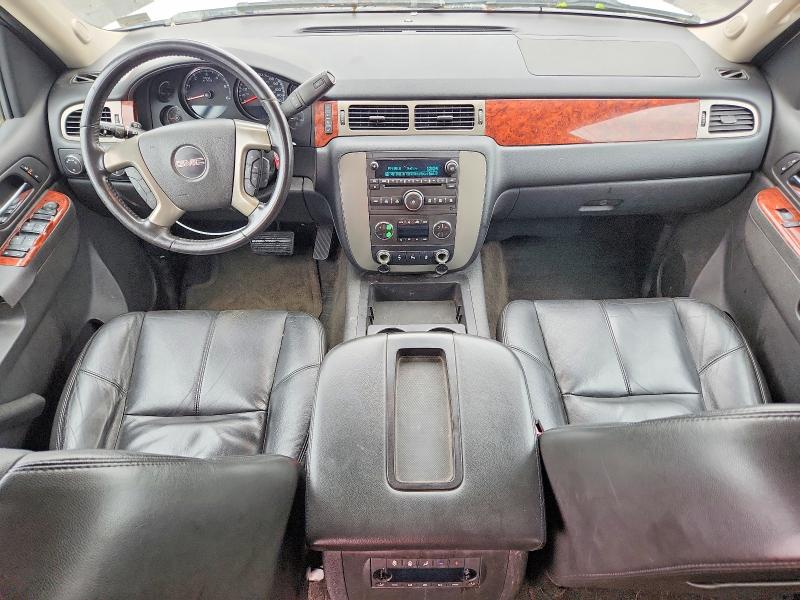 Photo 8 from auction – 2013 GMC YUKON XL with VIN 1GKS2KE73DR177345
