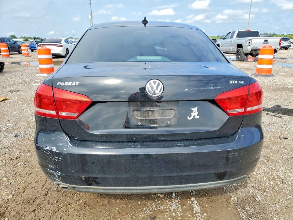 Photo 6 from auction – 2014 VOLKSWAGEN PASSAT with VIN 1VWBN7A38EC116383