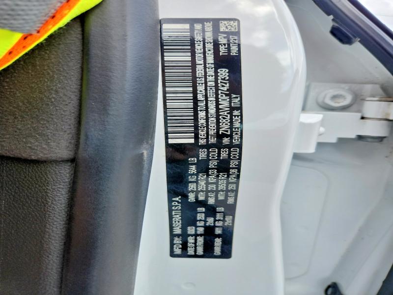 Photo 14 from auction – 2023 MASERATI GRECALE with VIN ZN682AVM0P7427399
