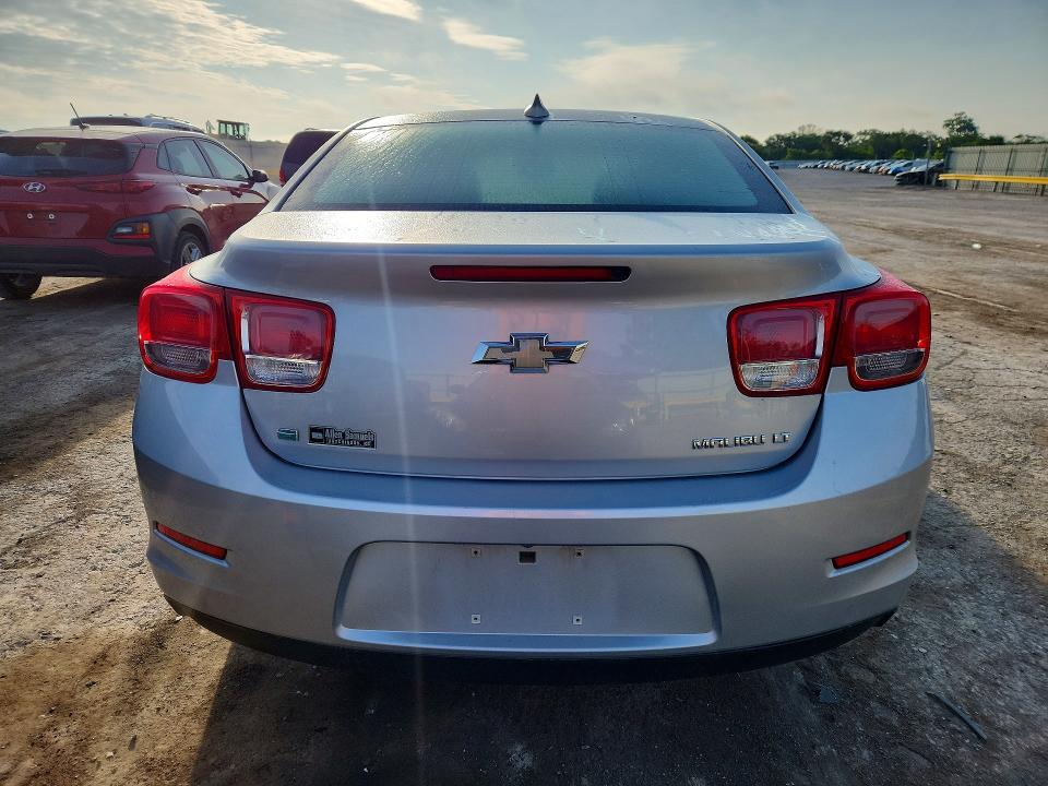 Photo 6 from auction – 2015 CHEVROLET MALIBU with VIN 1G11C5SL6FF252740