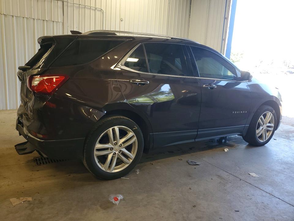 Photo 3 from auction – 2020 CHEVROLET EQUINOX with VIN 2GNAXYEX2L6187975