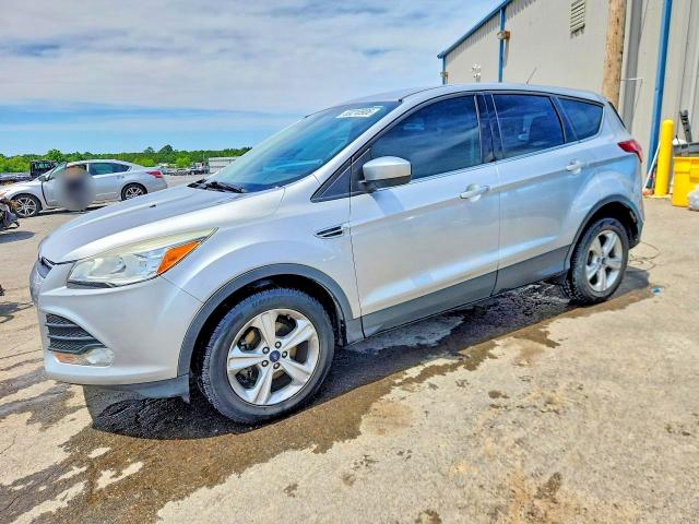FORD ESCAPE 2015 with VIN 1FMCU0GX3FUB03625 - Photo from auction